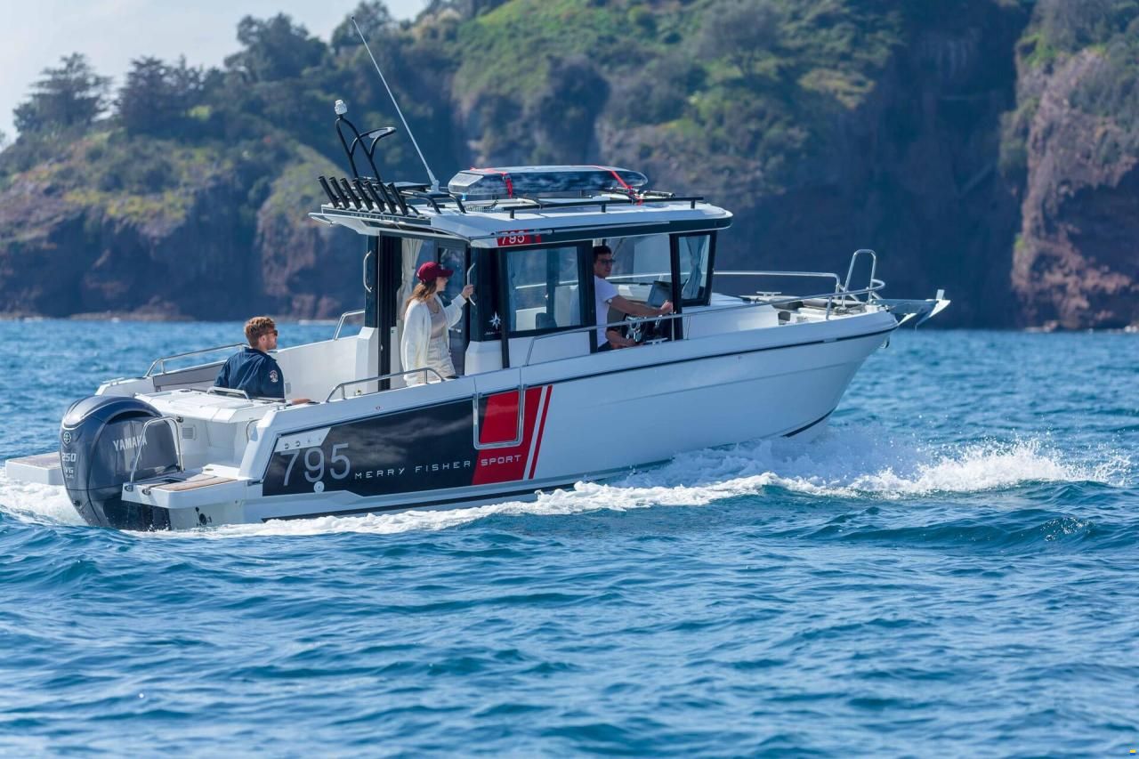 Jeanneau Merry Fisher 795 Sport