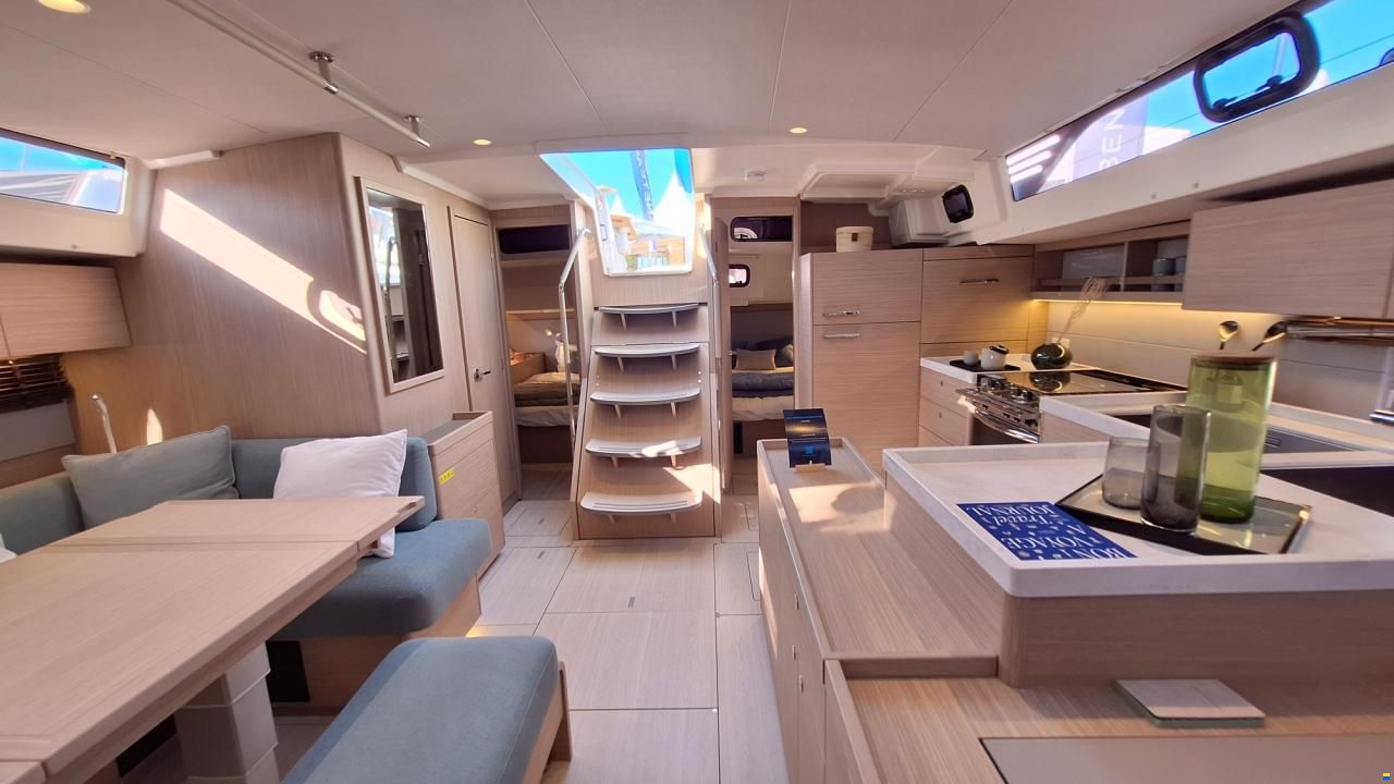 Beneteau OCEANIS 52