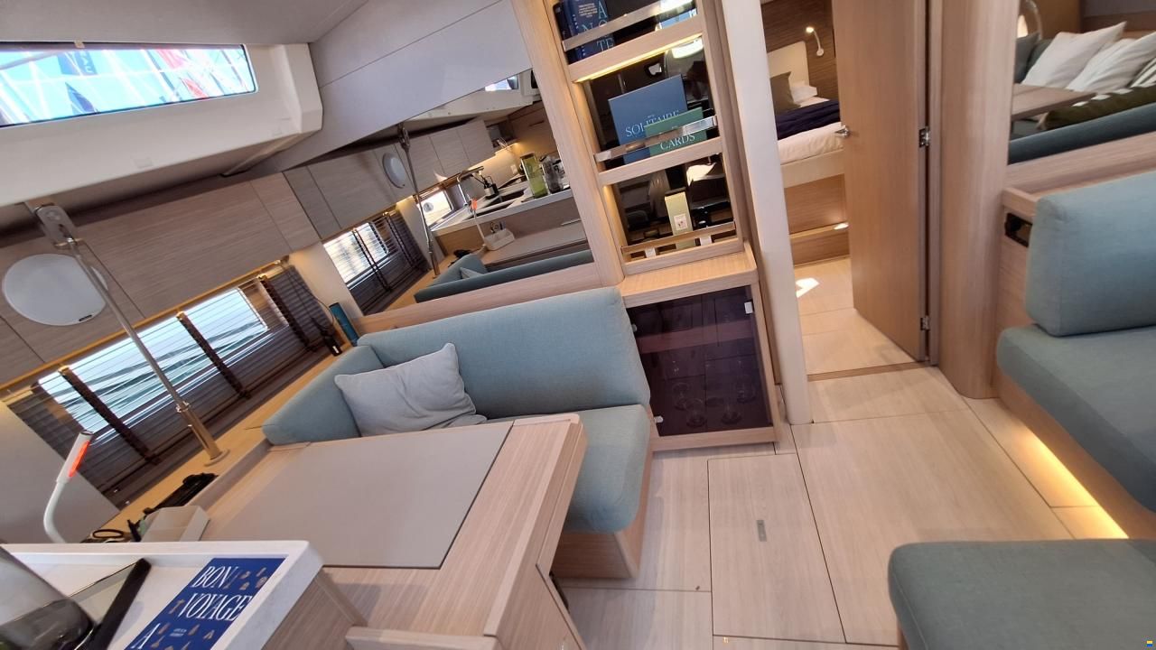 Beneteau OCEANIS 52