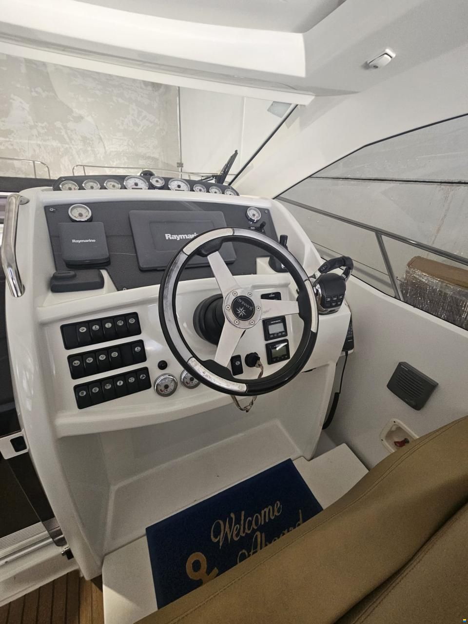 Jeanneau Leader 10