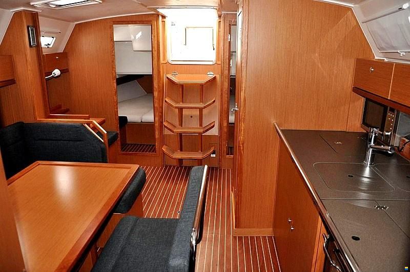 Bavaria Cruiser 40