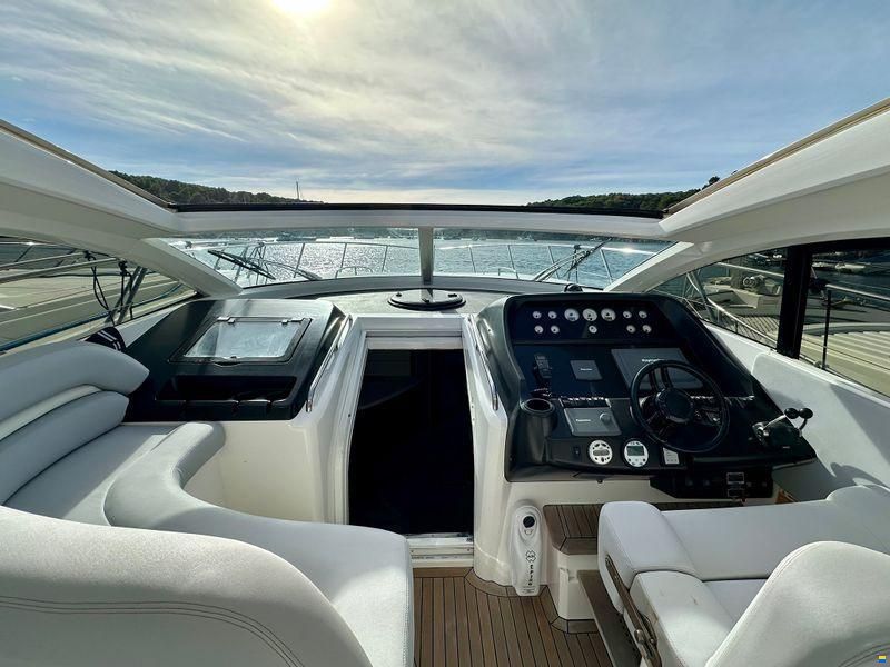 Sunseeker Portofino 47
