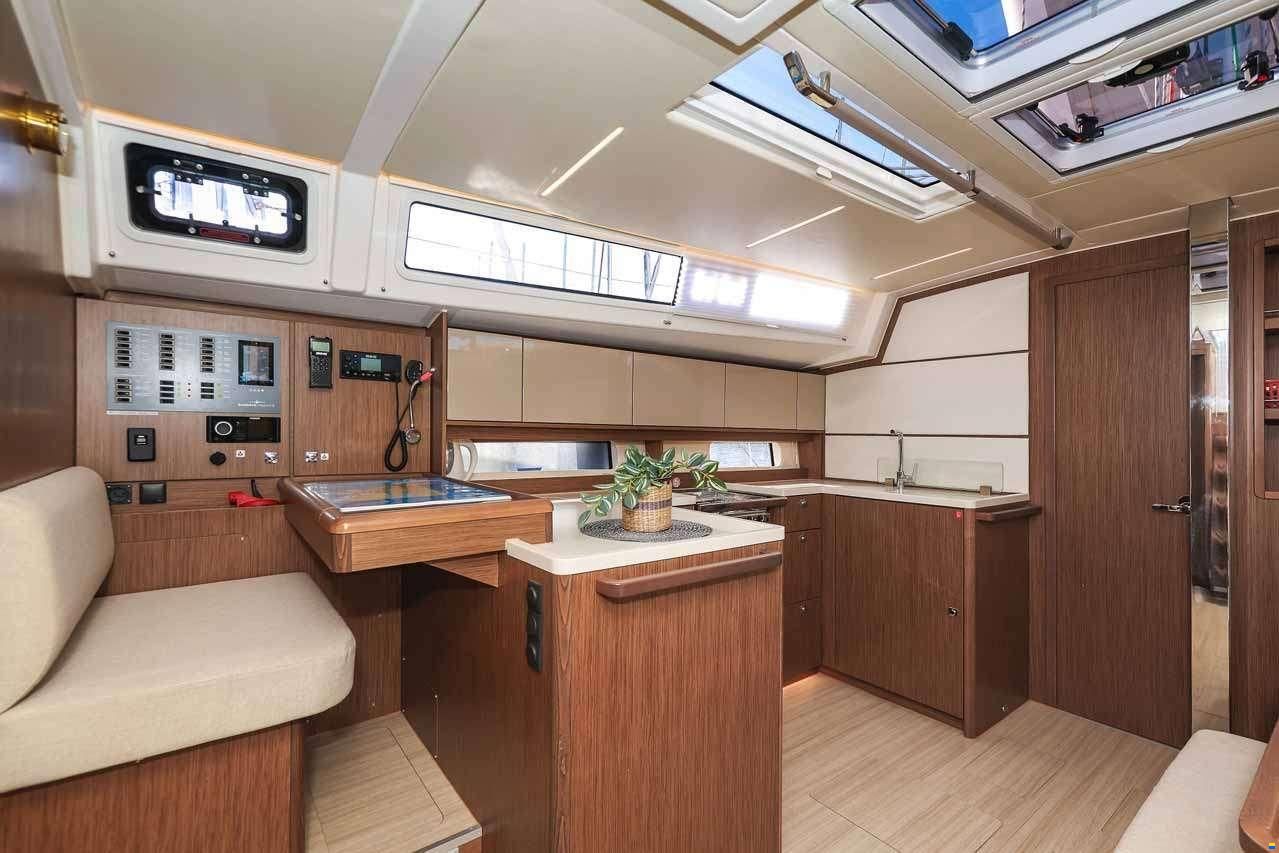 Bavaria C46