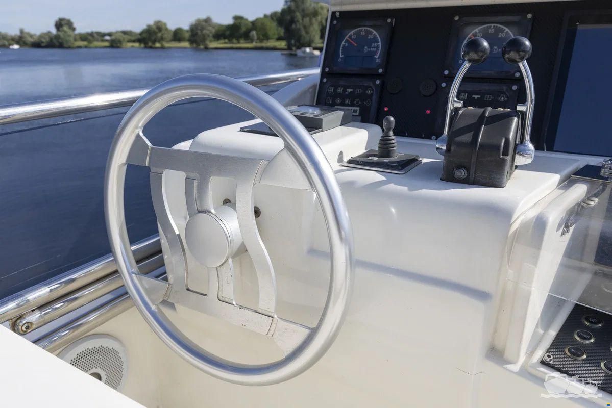 Ferretti 53 Fly