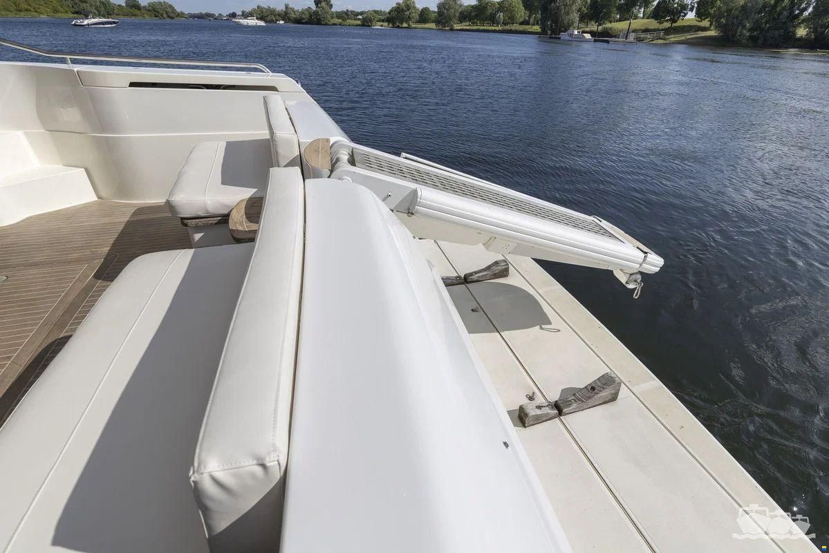Ferretti 53 Fly