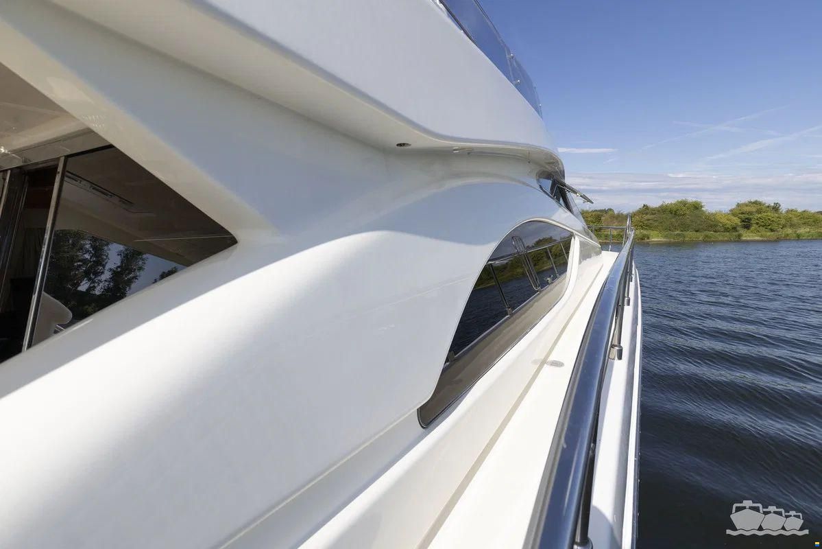 Ferretti 53 Fly