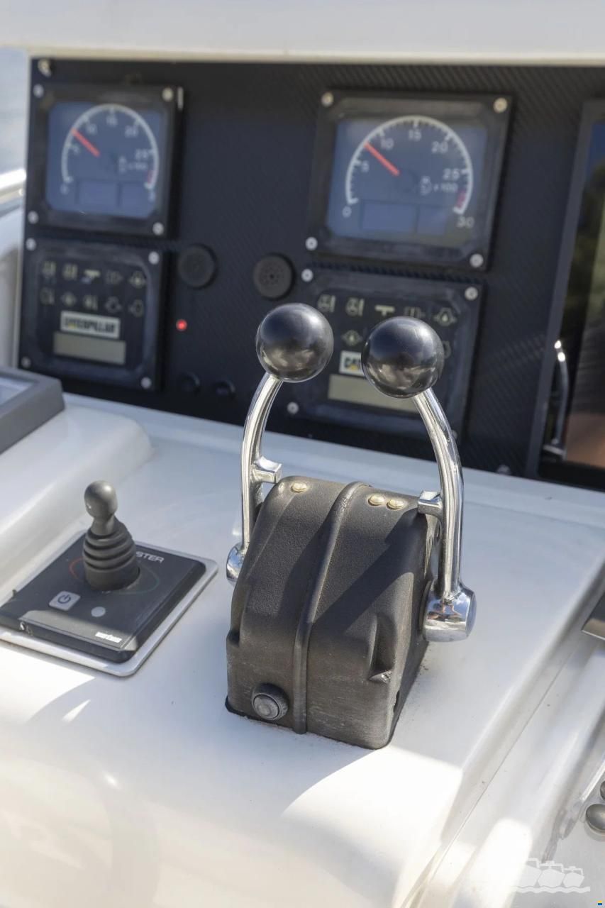 Ferretti 53 Fly