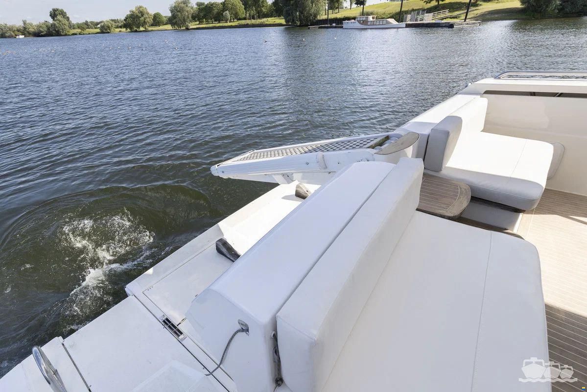 Ferretti 53 Fly