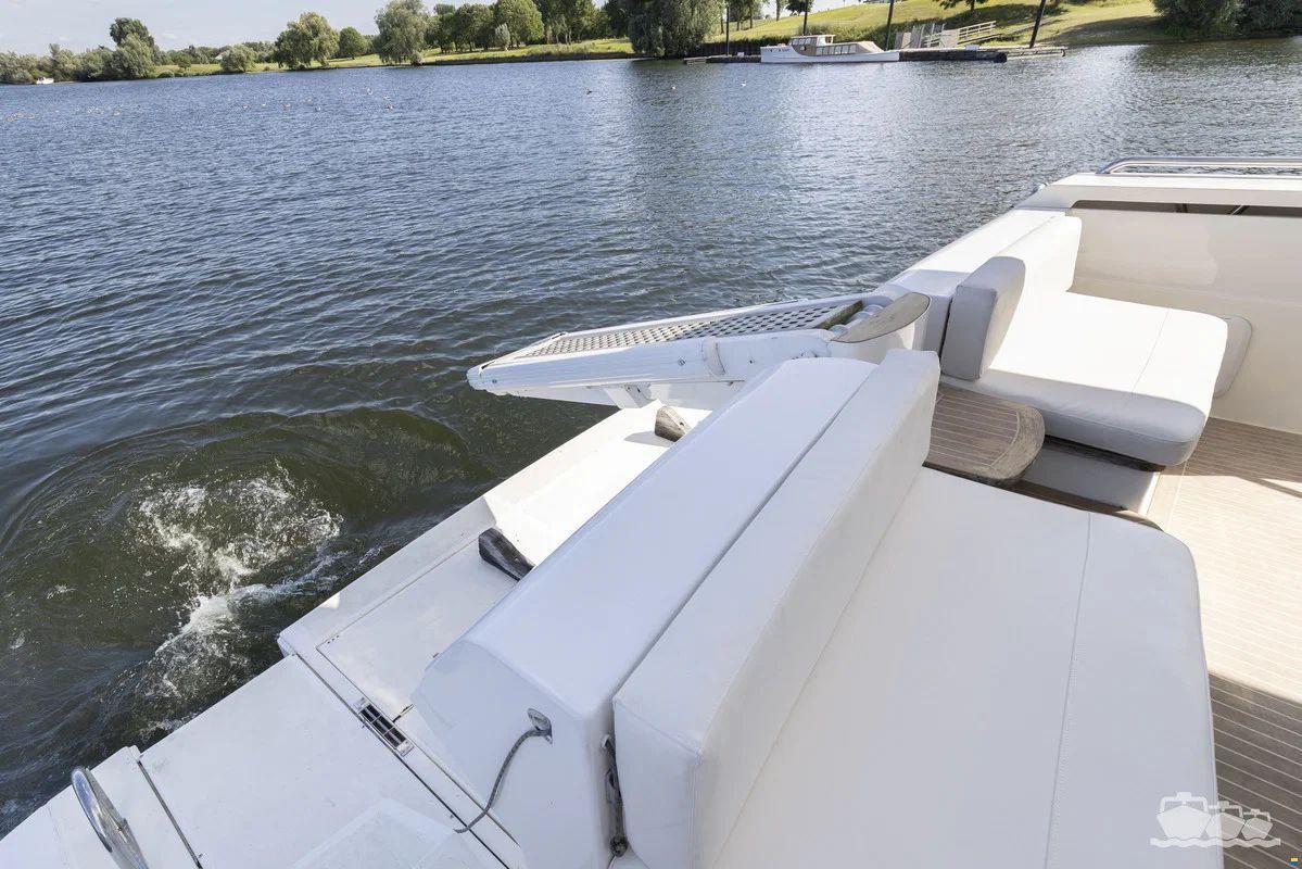 Ferretti 53 Fly