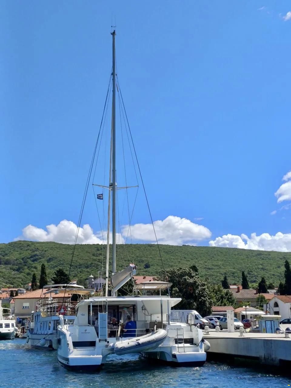 Fountaine Pajot Lucia 40