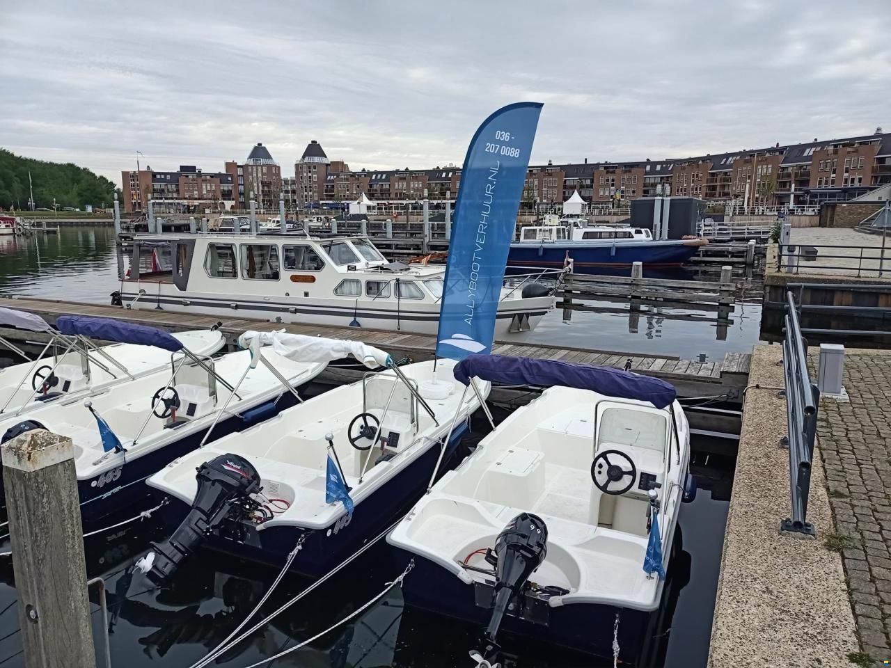 Safter Marine Safter 465 Fiber Boat