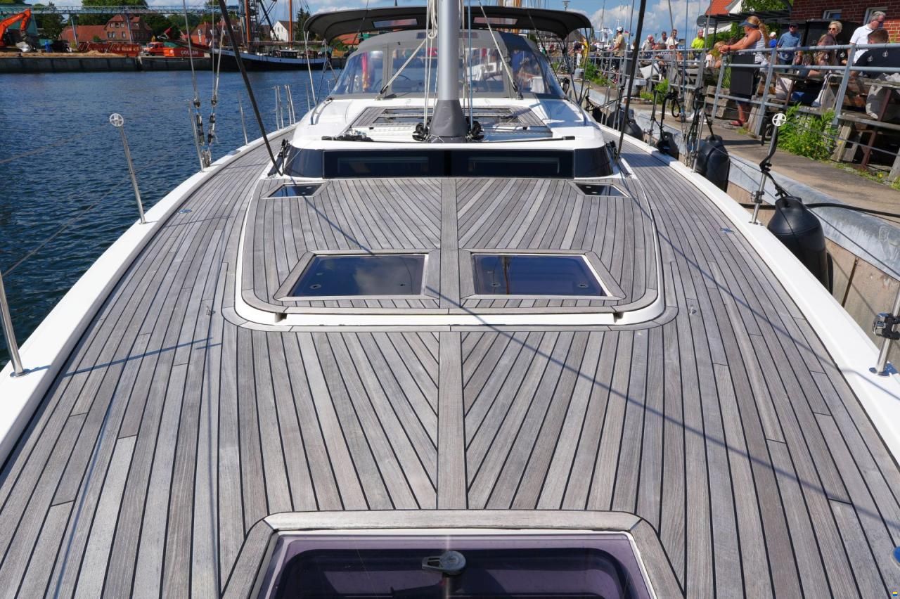 Bavaria Cruiser 57 Style