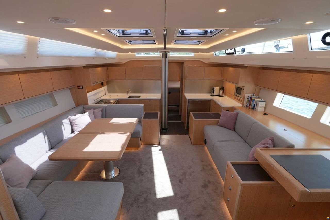 Bavaria Cruiser 57 Style