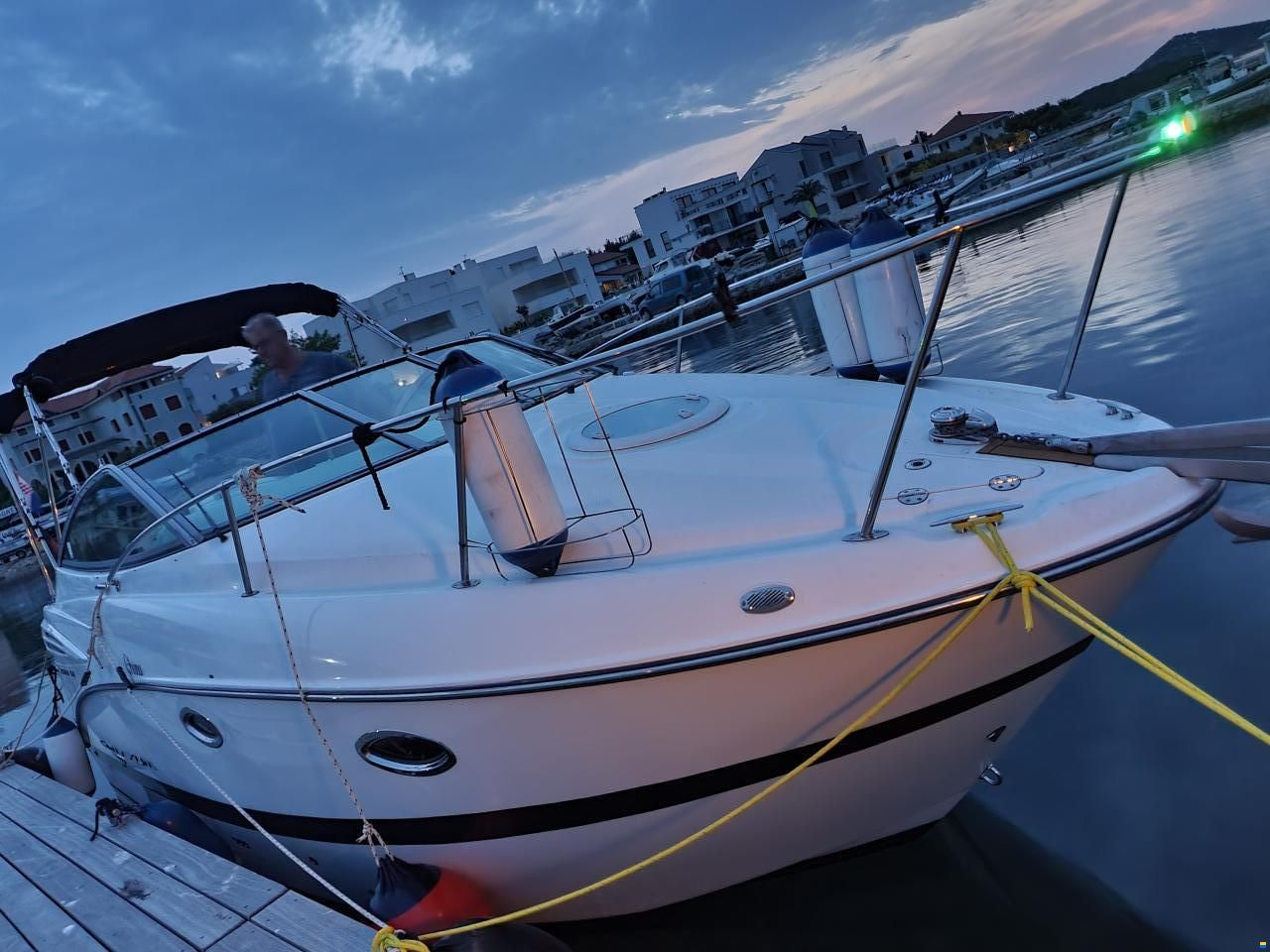 Maxum 2500 SE