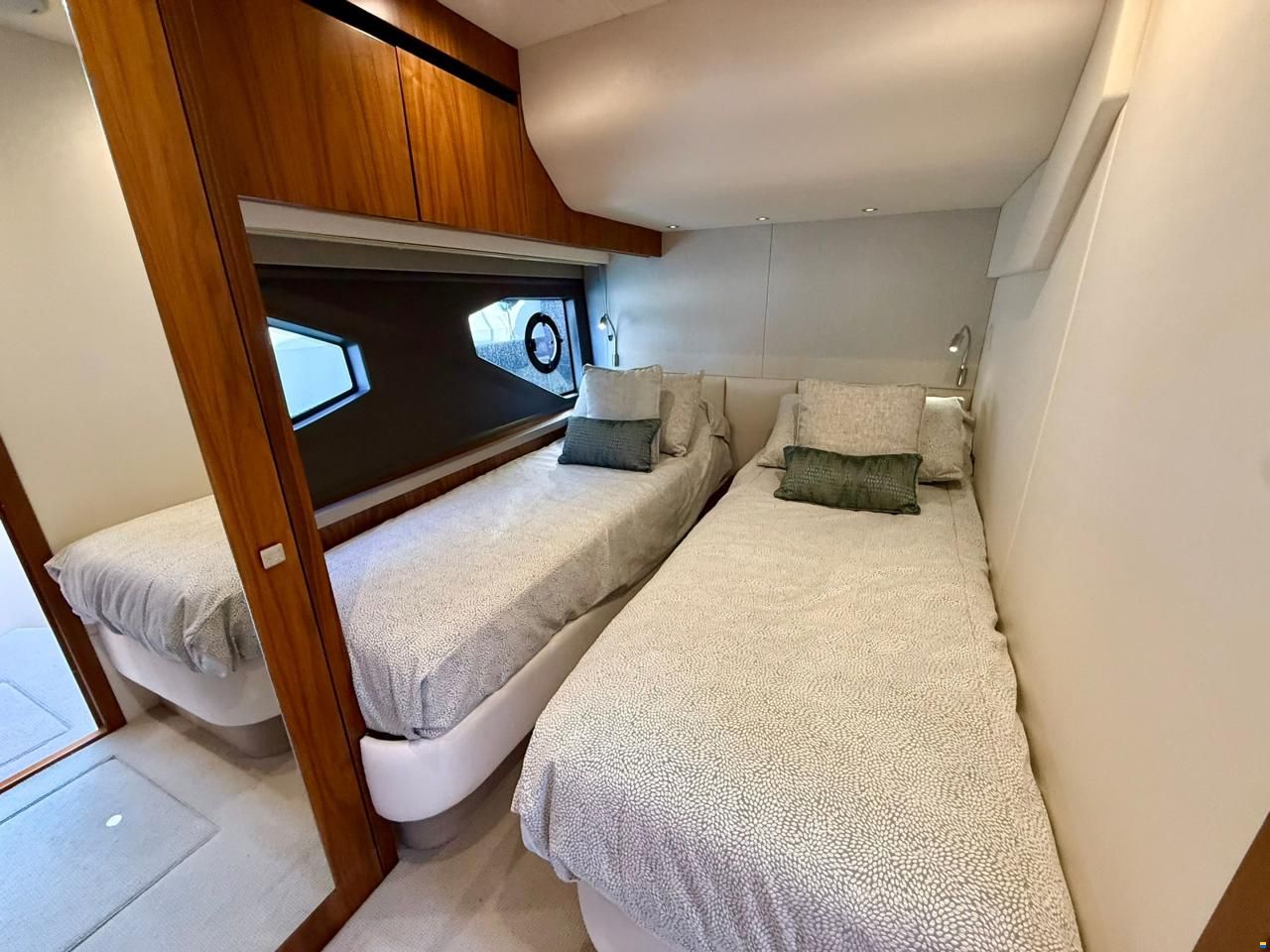 Sunseeker Manhattan 52