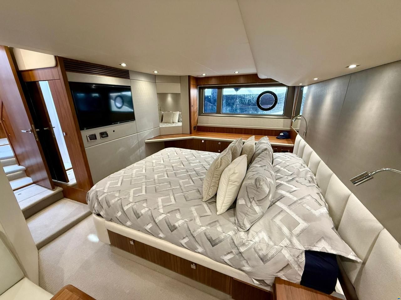 Sunseeker Manhattan 52