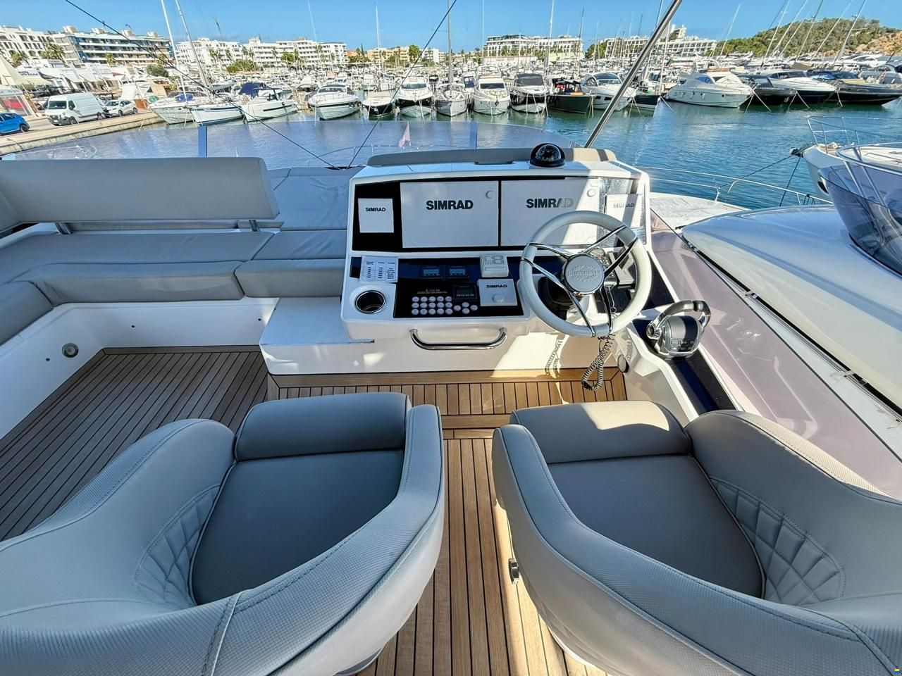 Sunseeker Manhattan 52