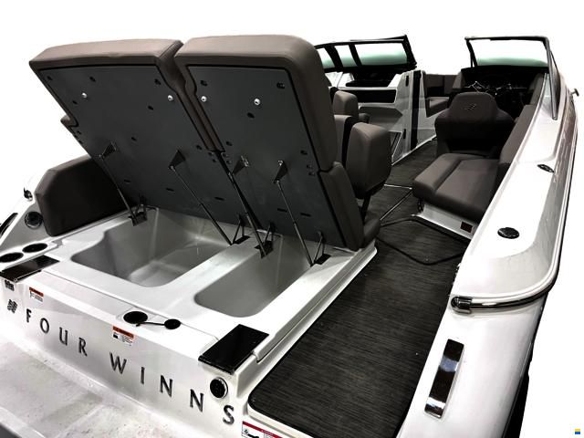 Four Winns H6 FWD Surf Edition