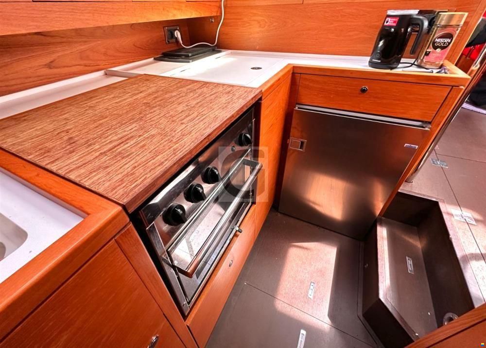 Wauquiez Pilot Saloon 48