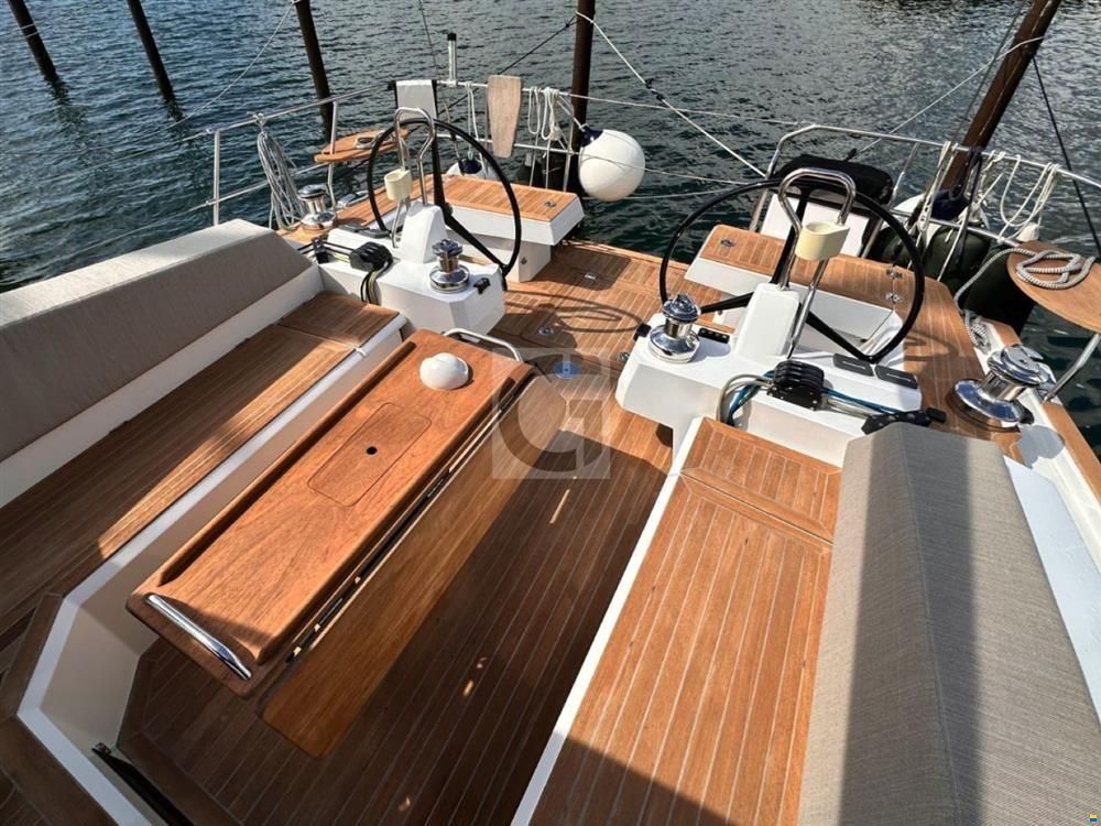 Wauquiez Pilot Saloon 48