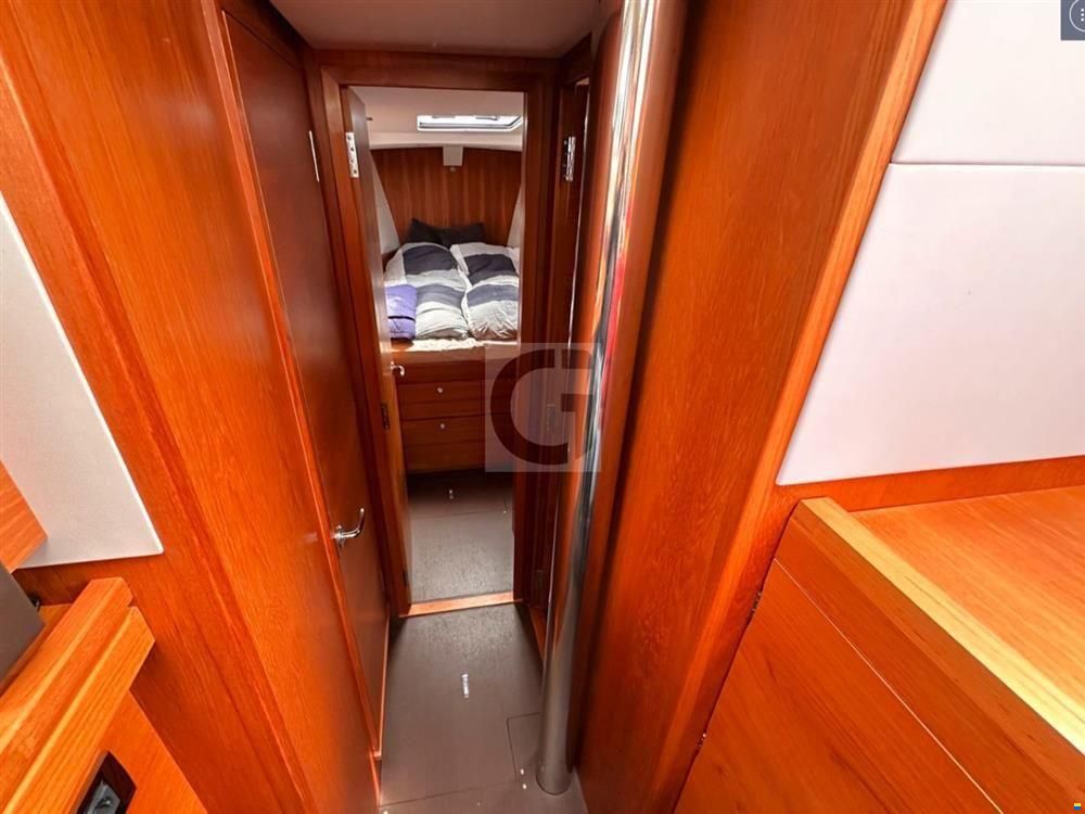 Wauquiez Pilot Saloon 48