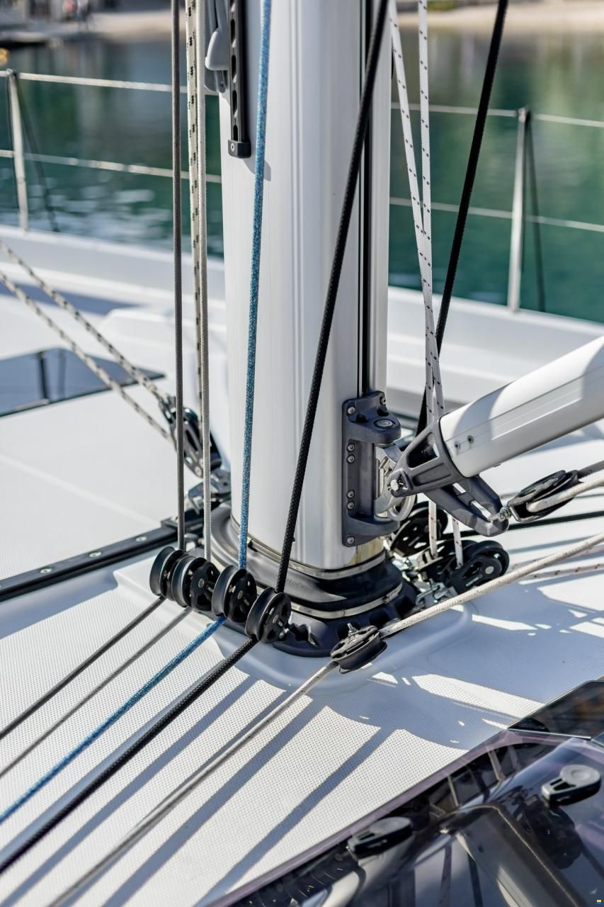 Hanse 588