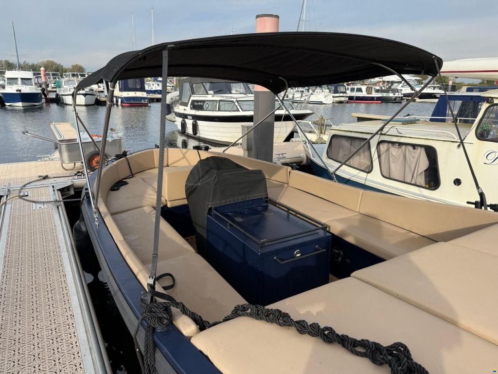 Damsko 750 Cabin