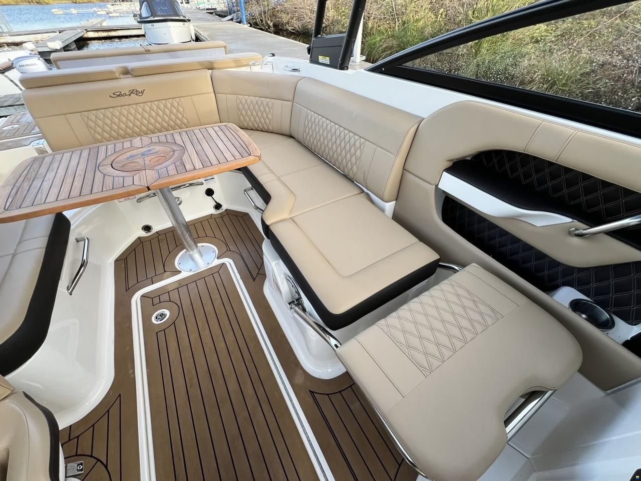 Sea Ray 250 SLX Europe