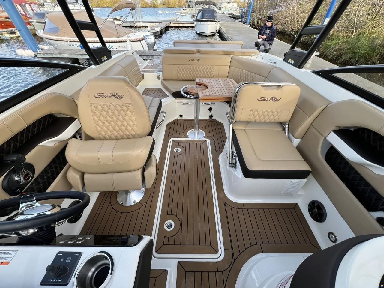 Sea Ray 250 SLX Europe