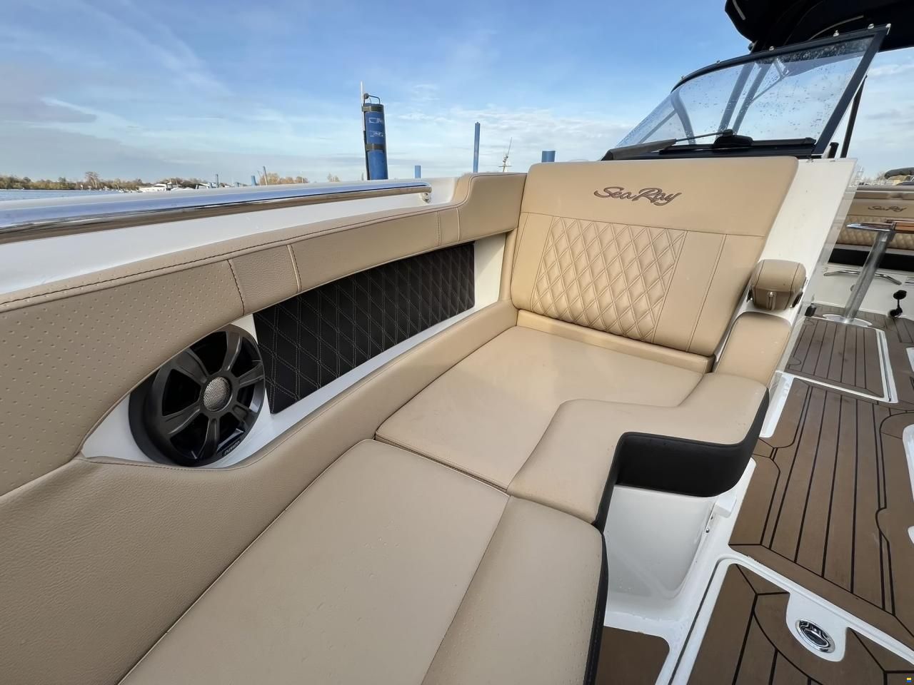 Sea Ray 250 SLX Europe