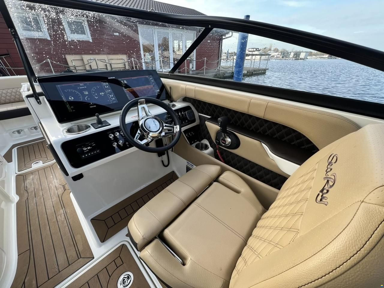 Sea Ray 250 SLX Europe
