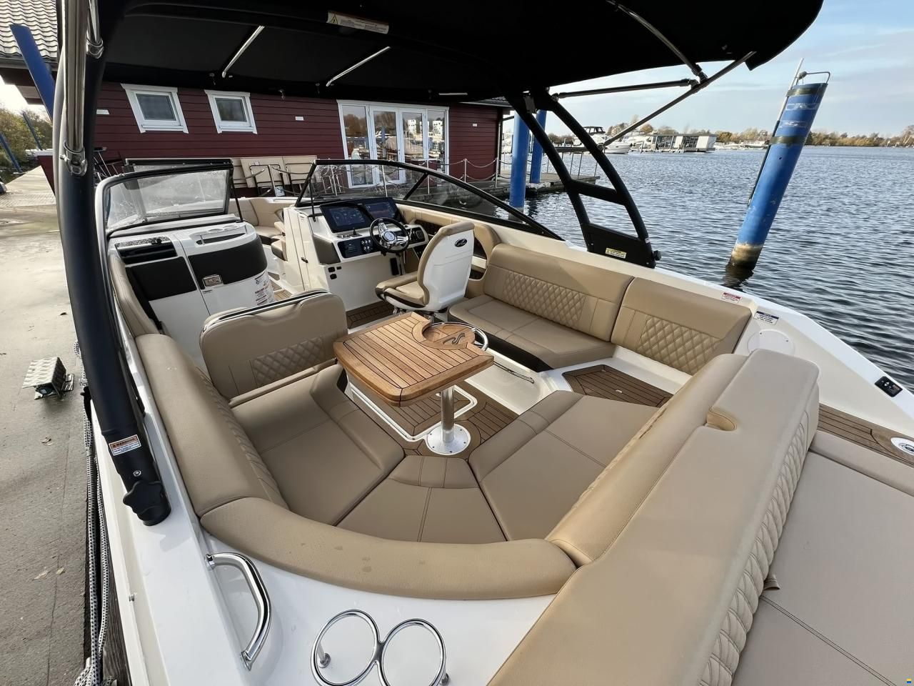 Sea Ray 250 SLX Europe