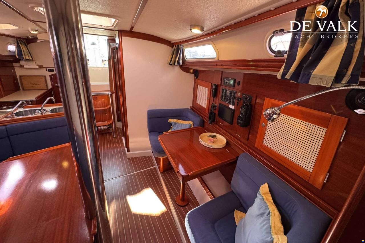 Hanse 371
