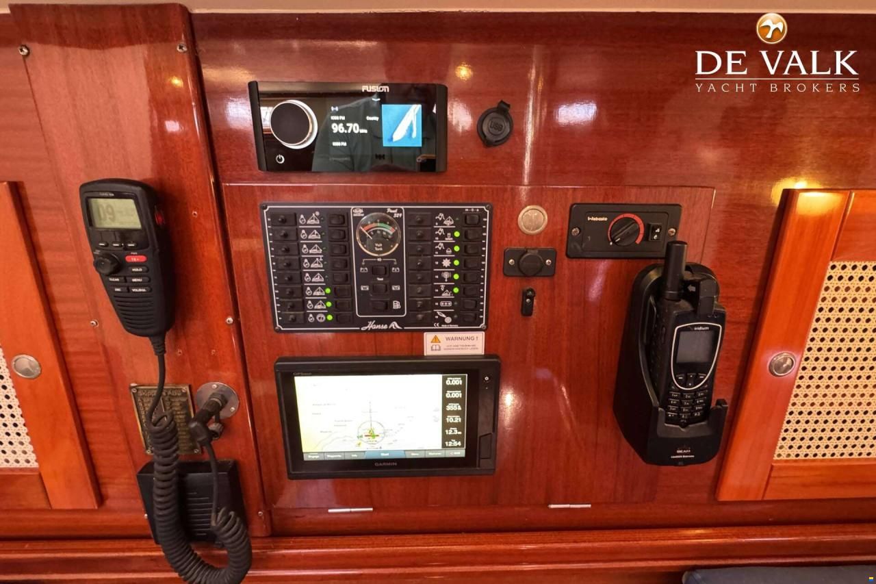 Hanse 371