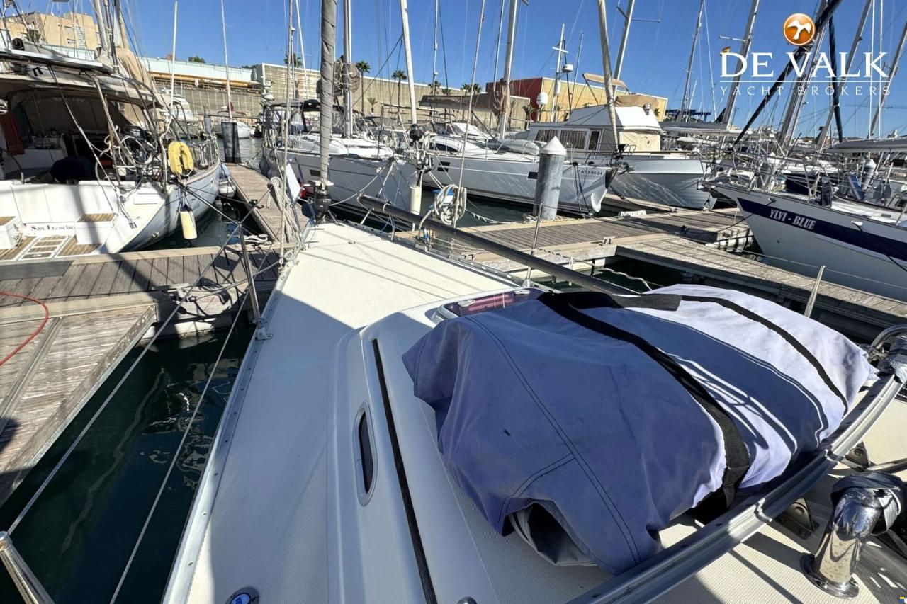 Hanse 371