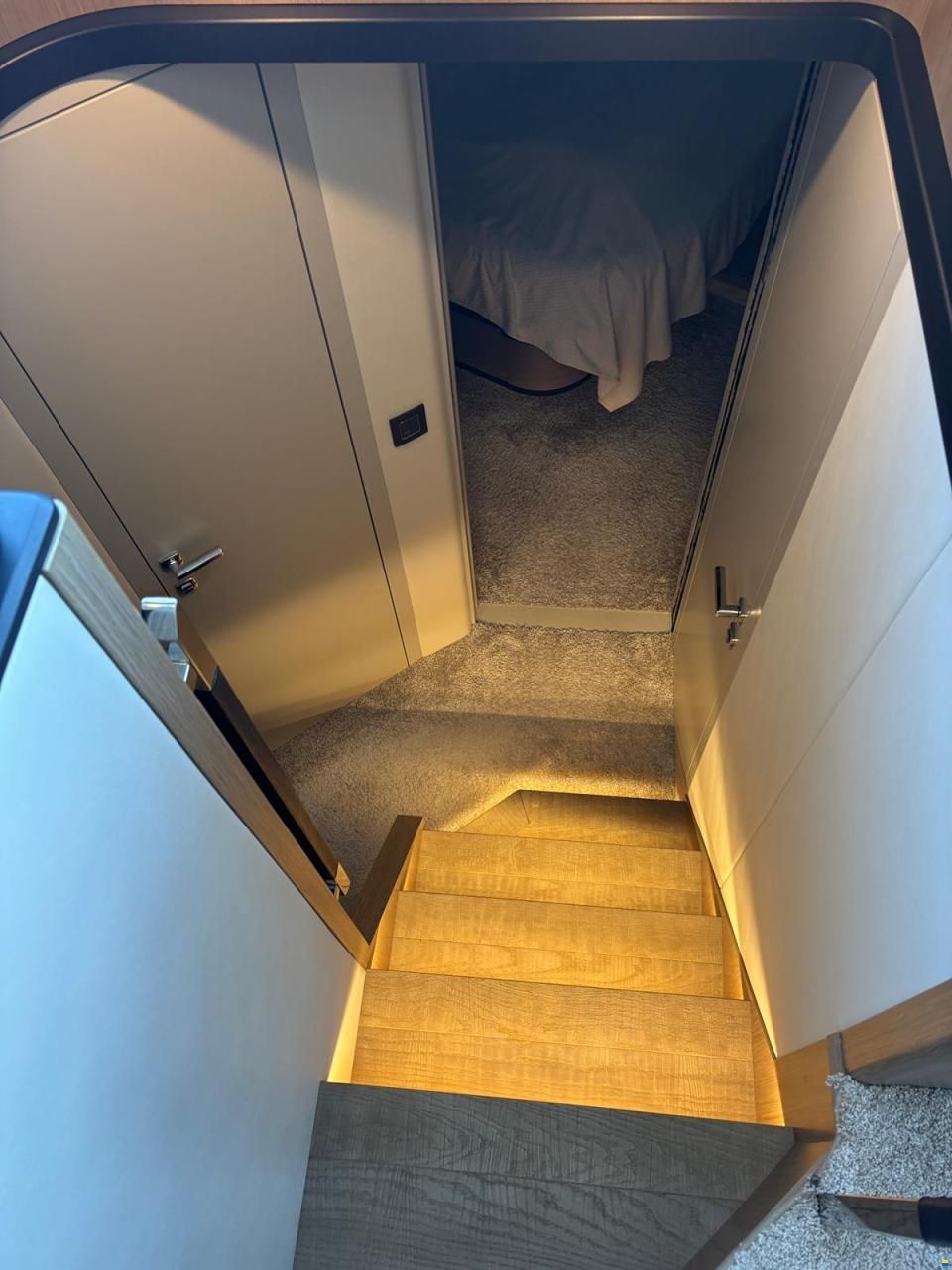 Absolute Navetta 52
