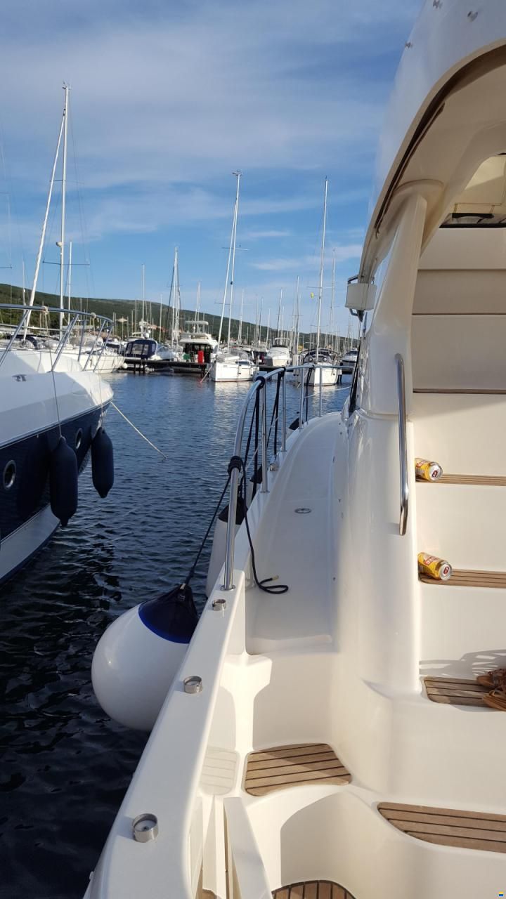 Jeanneau Prestige 36 Fly