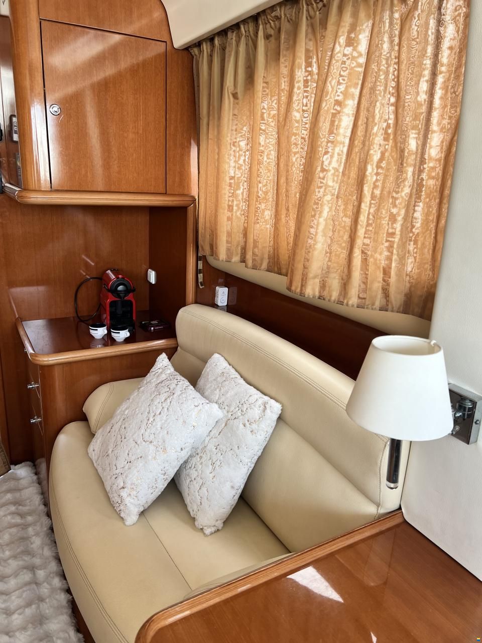Jeanneau Prestige 36 Fly