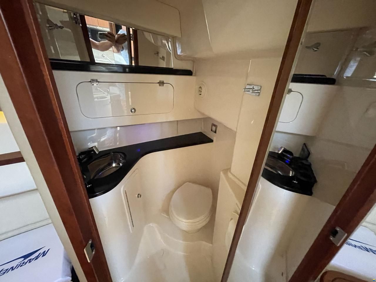 Grady-White Boats 330 Express