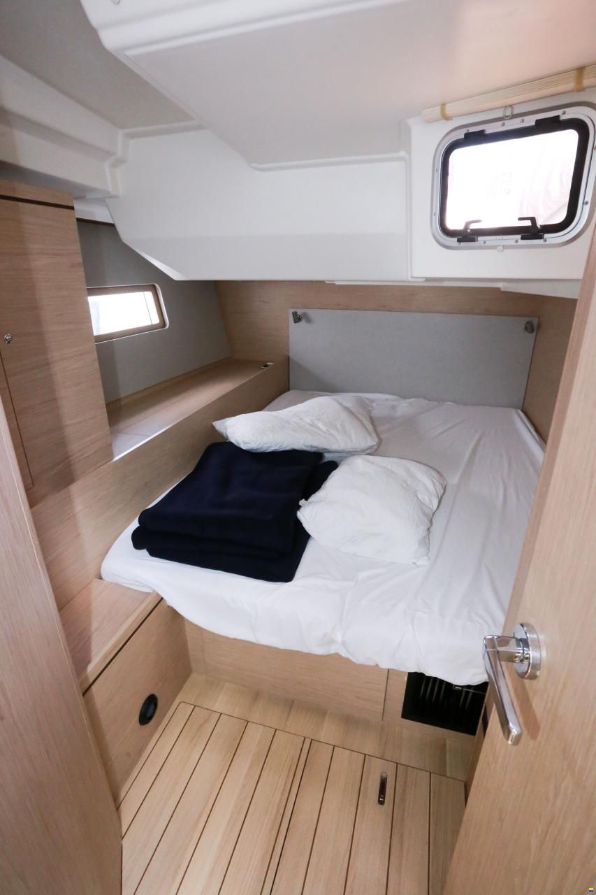 Beneteau Oceanis 51.1