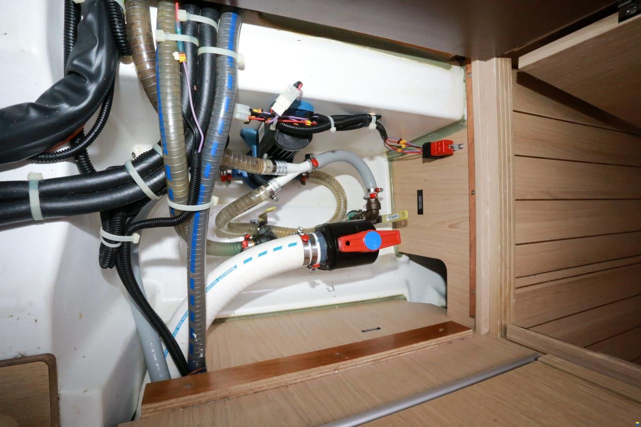 Beneteau Oceanis 51.1