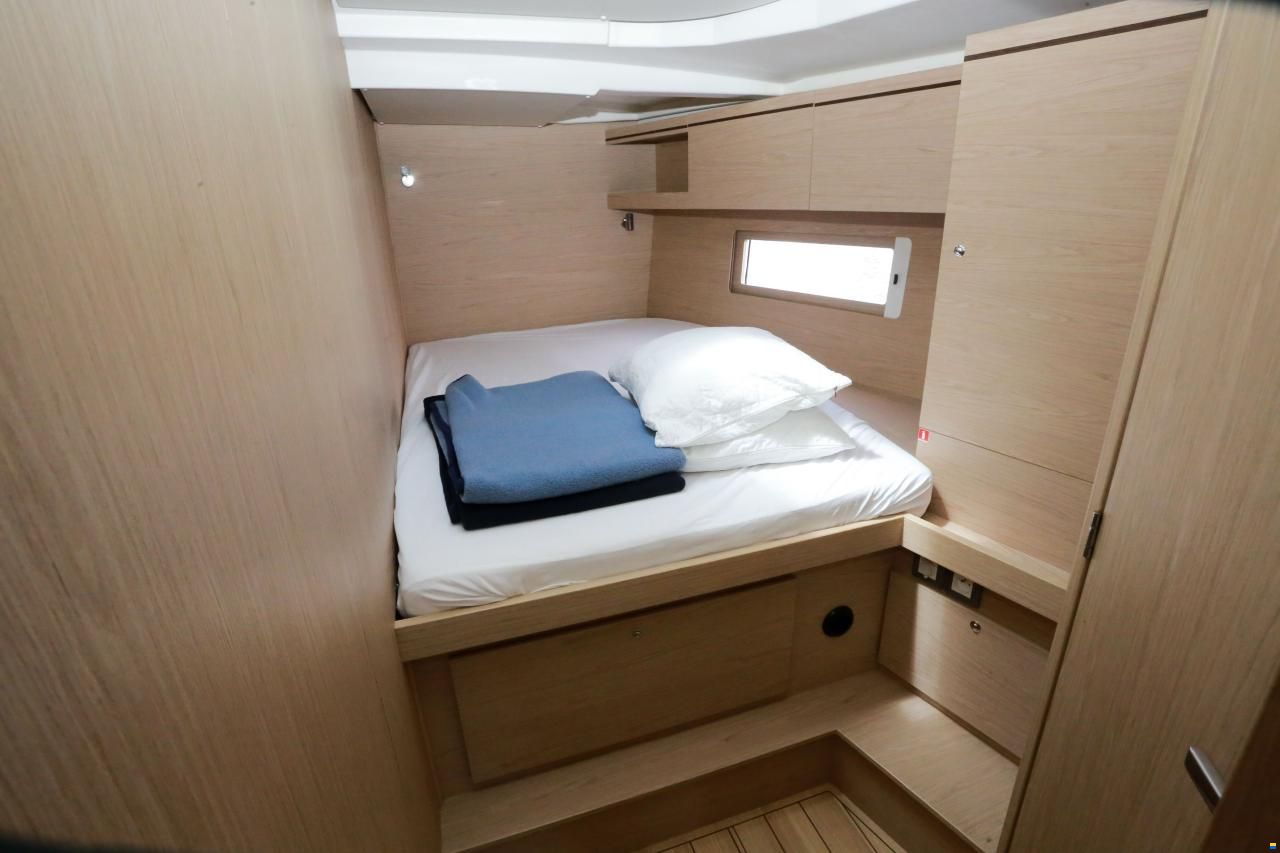 Beneteau Oceanis 51.1