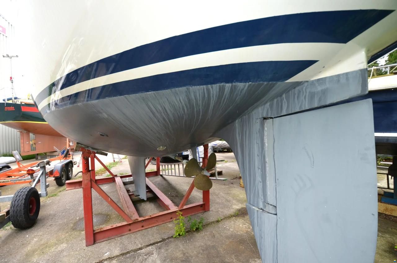 Nauticat 32