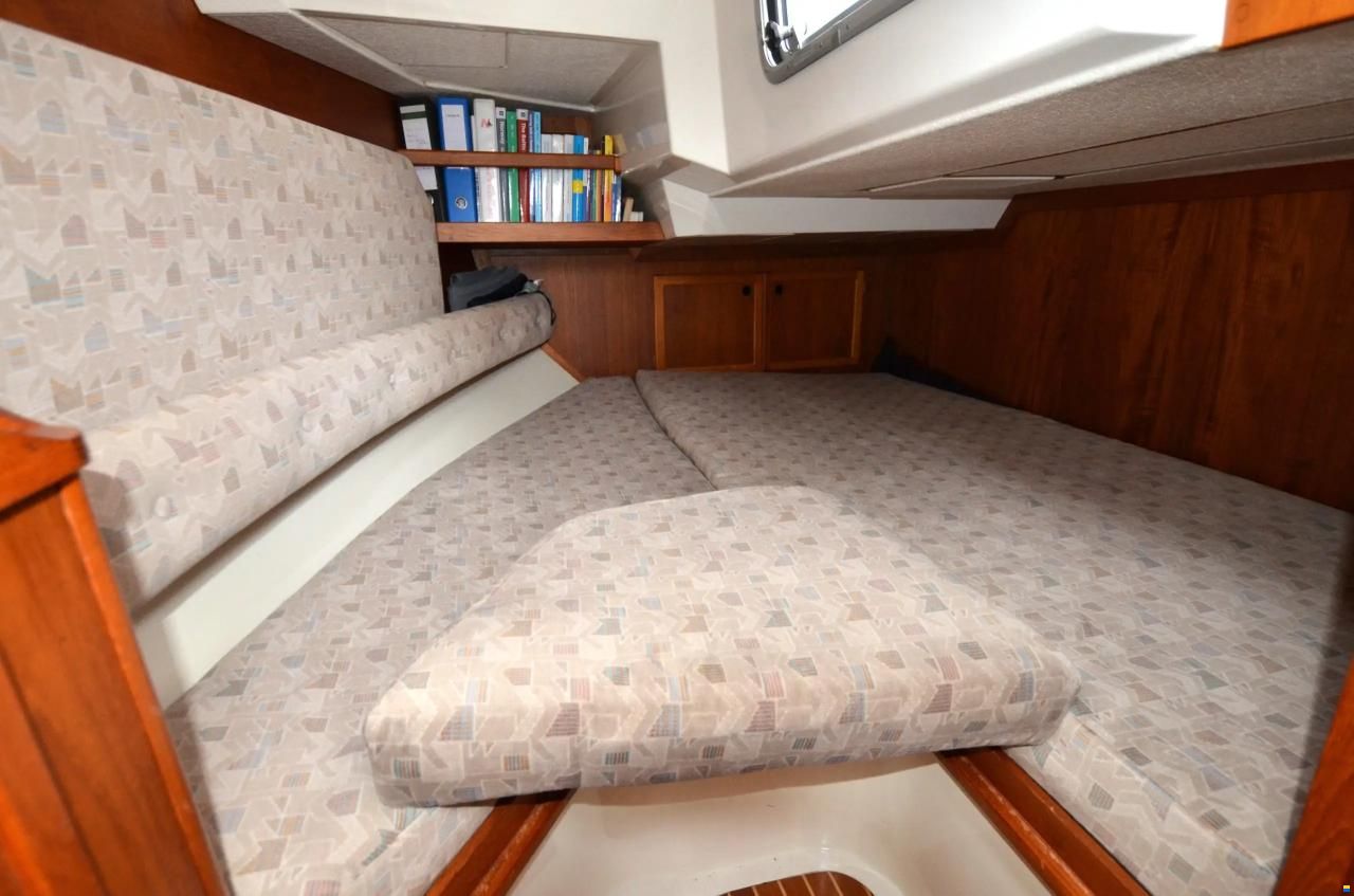 Nauticat 32