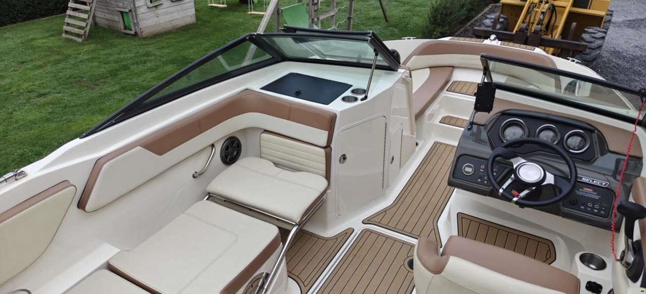 Sea Ray 21 SPX
