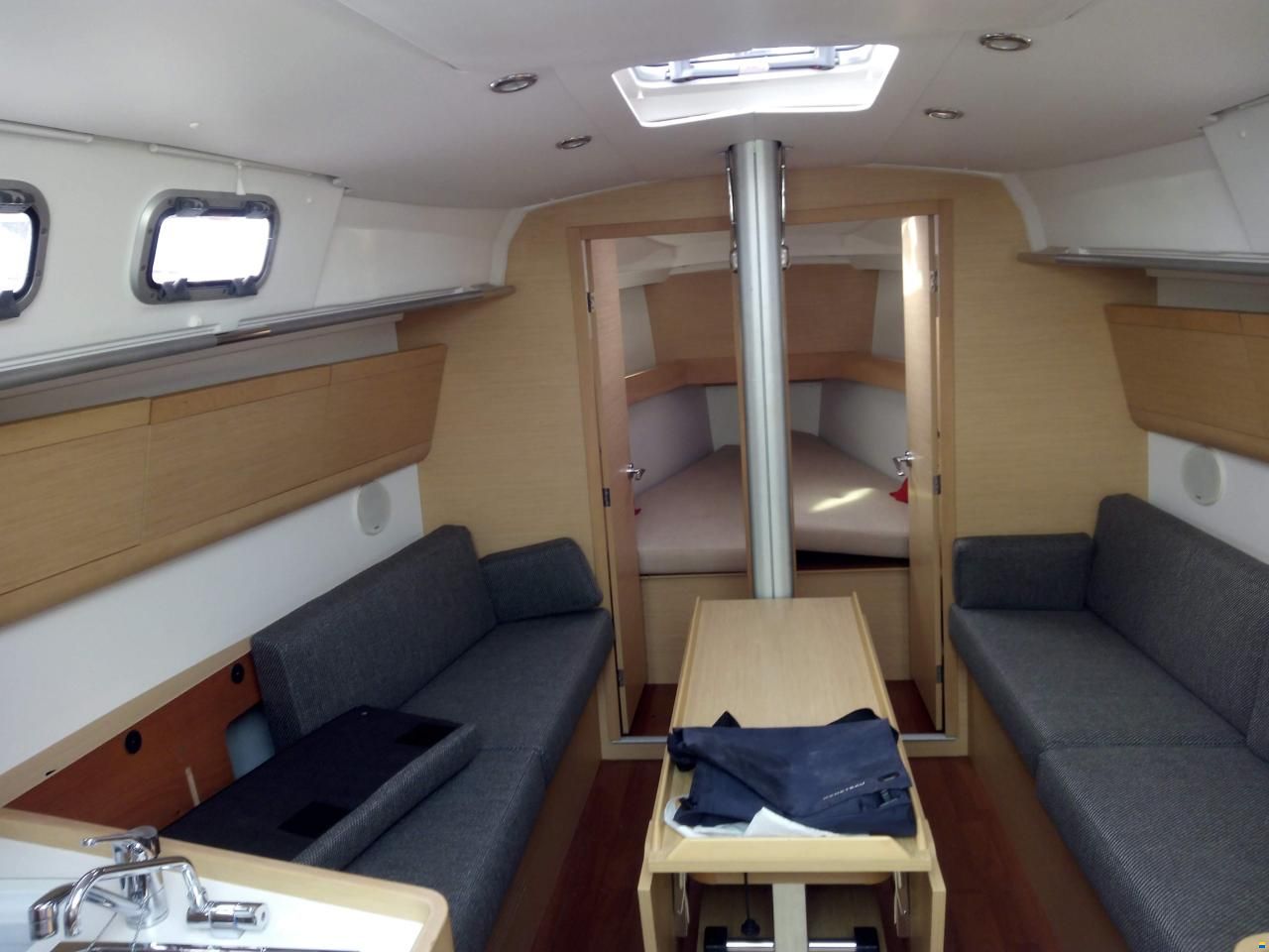 Beneteau First 35