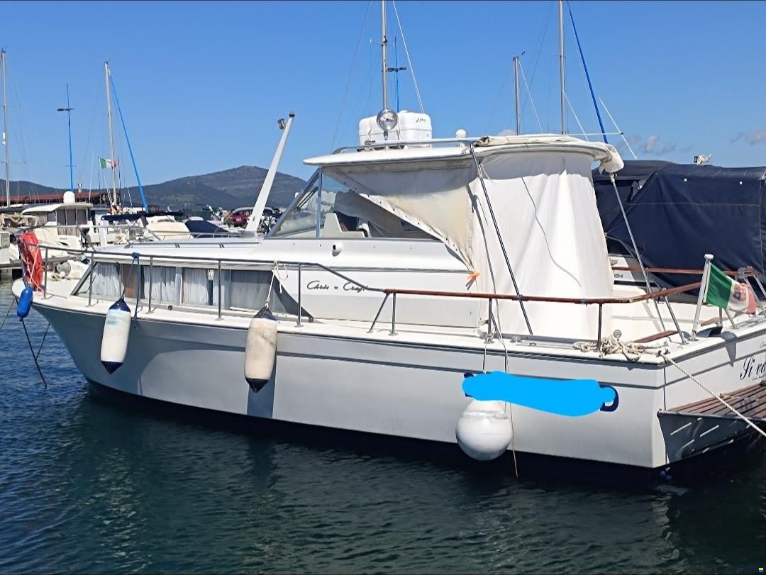 Chris Craft Commander 31