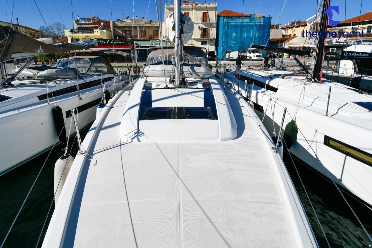 Beneteau Oceanis 46.1
