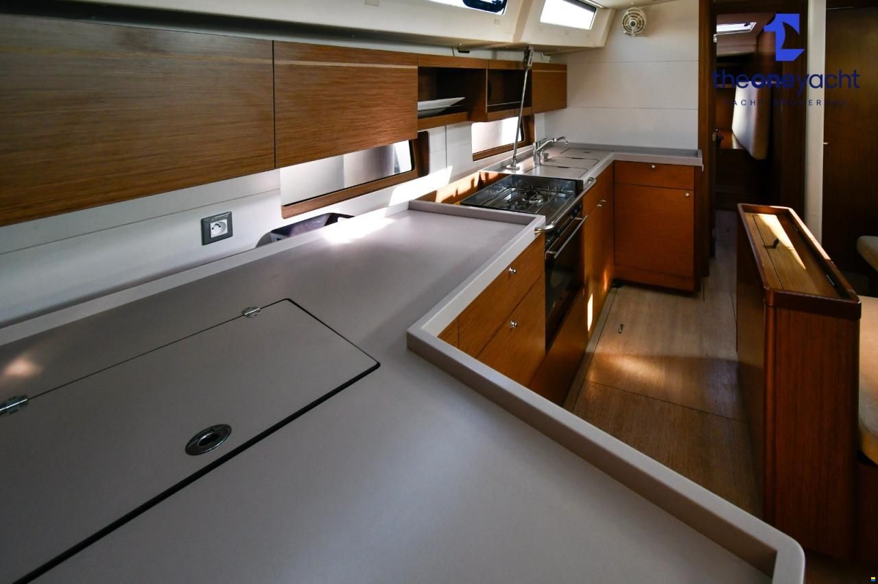 Beneteau Oceanis 46.1