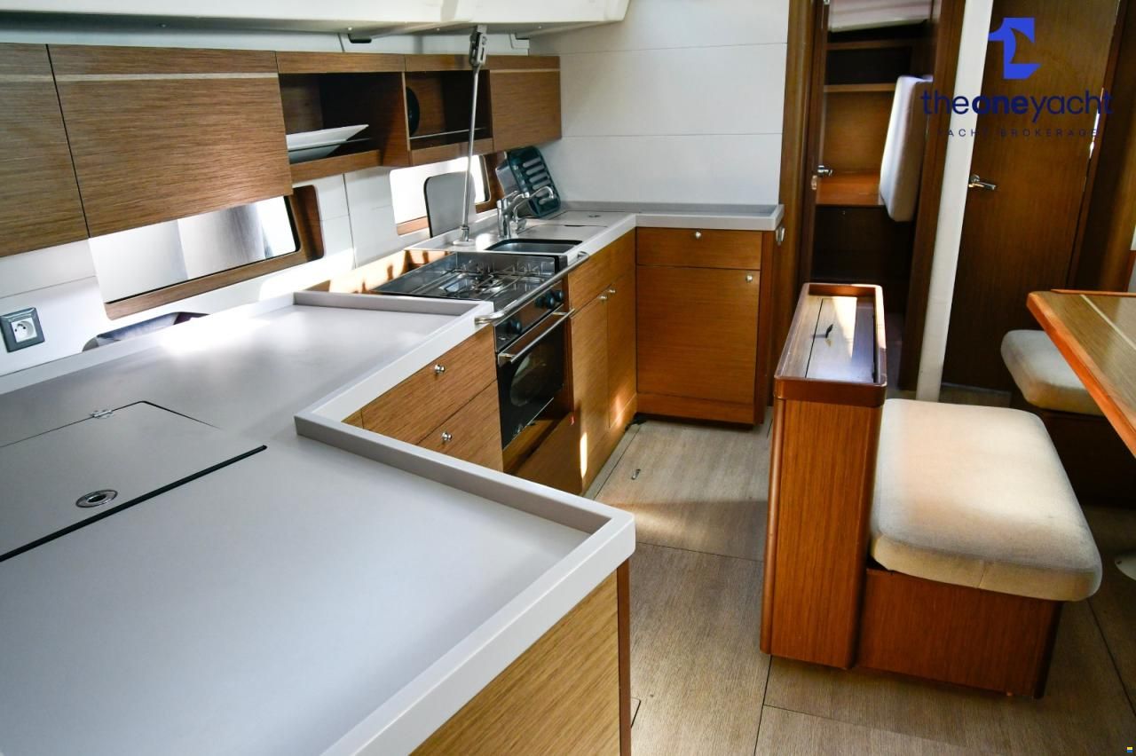 Beneteau Oceanis 46.1